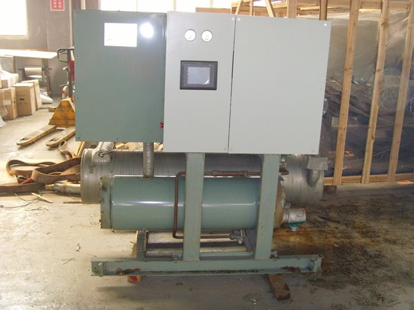 工业园区酒店中央空调不停机清洗方法介绍